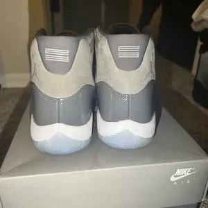 Cool grey 11s bottom is kinda dirty but shoes are very well in good condition Jordan | Shoes | Cool Grey 1s Bottom Is Kinda Dirty But  main image 4